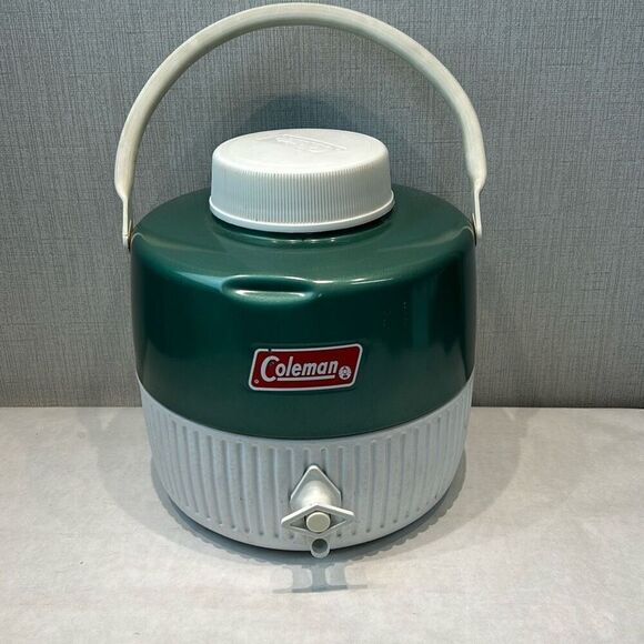Vtg Coleman Water Jug Cooler Drink Dispenser Green White Round 1970s 1 Gallon - Picture 1 of 13